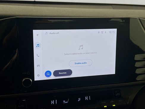 Used 2025 Toyota Camry LE image 14