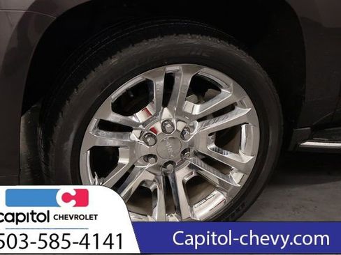 Used 2018 GMC Yukon SLT w/ Premium Edition image 8