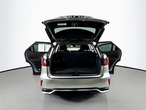 Used 2019 Lexus RX 450hL AWD image 31