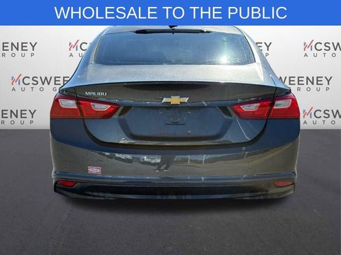 Used 2017 Chevrolet Malibu LS image 4