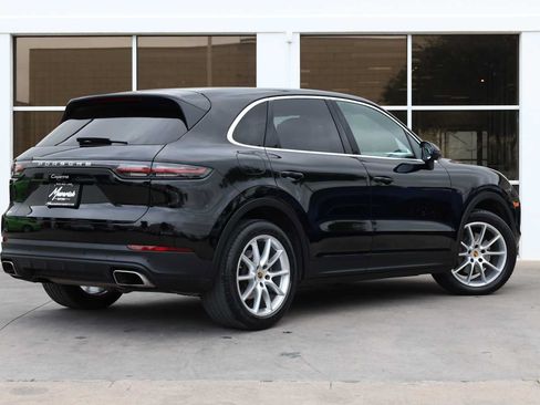 Used 2019 Porsche Cayenne AWD/4WD image 9
