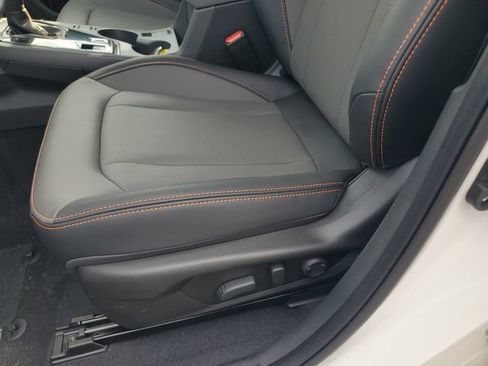 New 2026 Subaru Crosstrek 2.5i Limited w/ Crosstrek Mirror Package AWD/4WD image 19