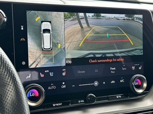Certified 2026 Lexus TX 500h AWD w/ Technology Package image 24