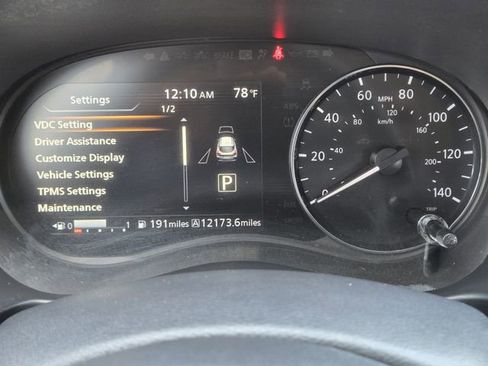 Used 2024 Nissan Kicks SV image 15