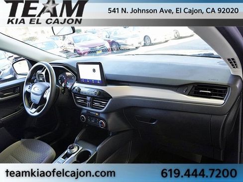 Used 2022 Ford Escape SE image 11