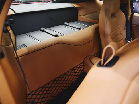 Used 2014 Ferrari F12 Berlinetta RWD image 41
