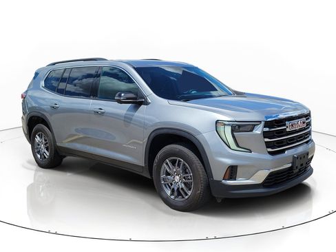 Used 2025 GMC Acadia Elevation FWD image 2