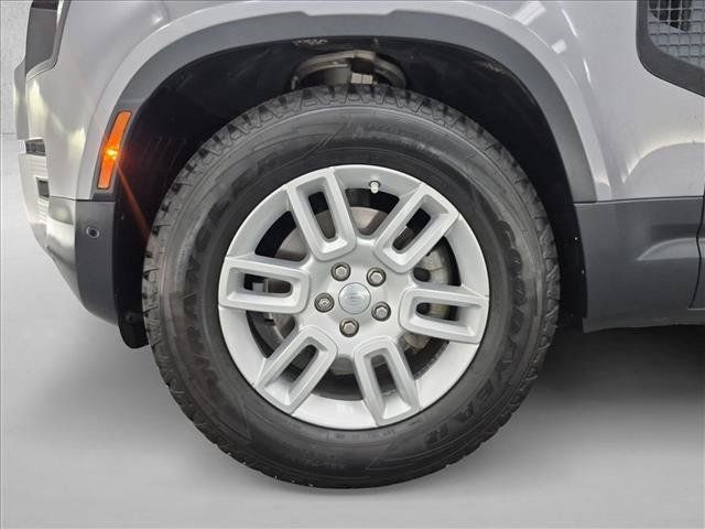Used 2020 Land Rover Defender 110 S AWD/4WD image 28