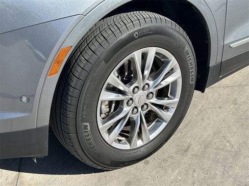 Used 2020 Cadillac XT5 Premium Luxury image 9