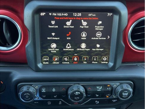 Used 2019 Jeep Wrangler Rubicon AWD/4WD image 10