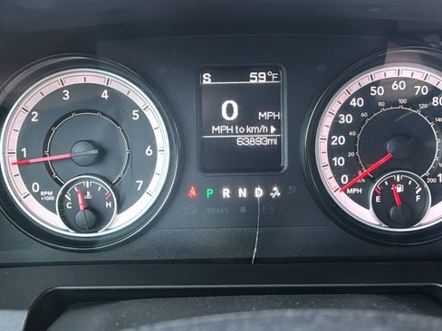 Used 2018 RAM 1500 Express image 30