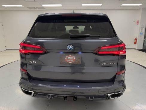 Used 2022 BMW X5 xDrive45e w/ M Sport Package image 6