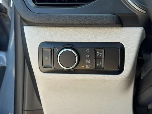 Used 2025 Ford Escape Active w/ Cold Weather Package AWD/4WD image 38