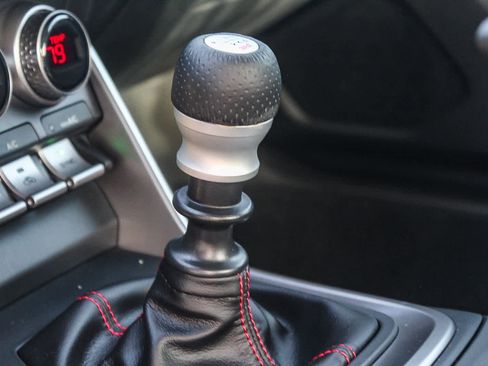 Used 2023 Subaru BRZ Limited w/ Popular Package #2 image 22