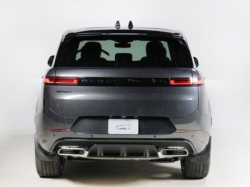 New 2026 Land Rover Range Rover Sport Dynamic SE AWD/4WD image 7