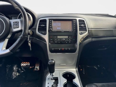 Used 2012 Jeep Grand Cherokee SRT8 w/ Luxury Group II image 15