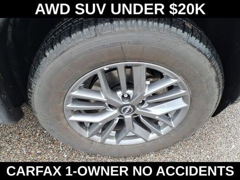 Used 2023 Nissan Rogue S image 10