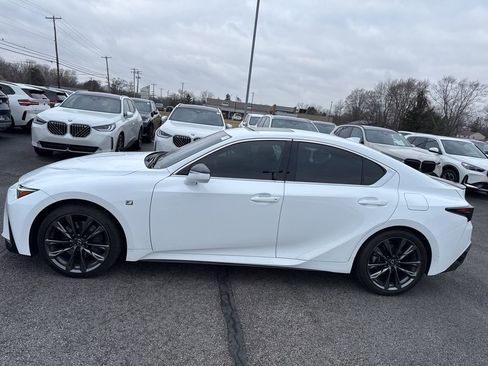 Used 2023 Lexus IS 350 F Sport image 4