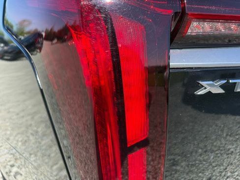 Certified 2023 Cadillac XT6 Premium Luxury FWD image 10