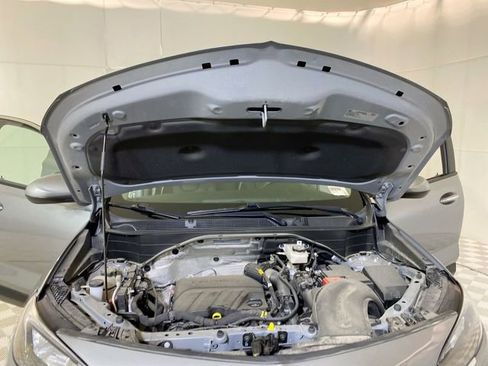 Used 2023 Buick Encore GX Preferred image 16