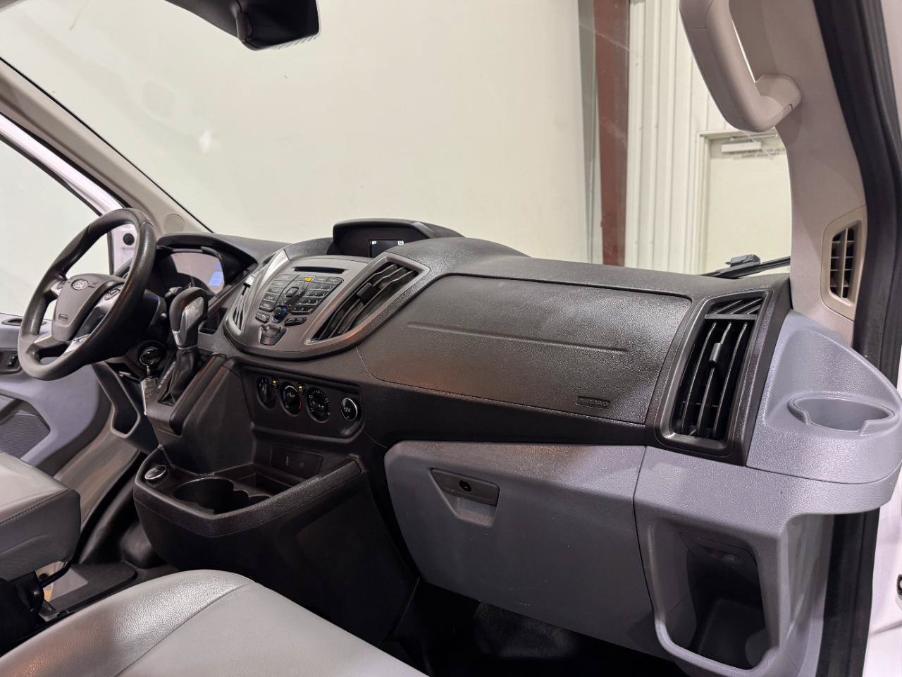Used 2019 Ford Transit 150 130 Low Roof RWD image 11