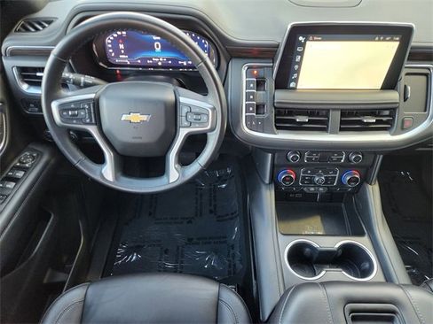 Used 2022 Chevrolet Tahoe LT w/ Luxury Package RWD image 29