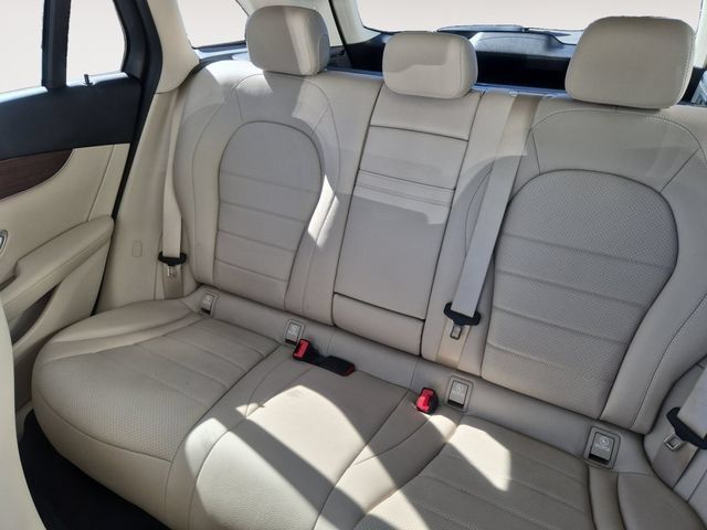 Used 2020 Mercedes-Benz GLC 300 4MATIC image 13