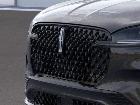 New 2025 Lincoln Aviator Black Label w/ Jet Appearance Package image 17