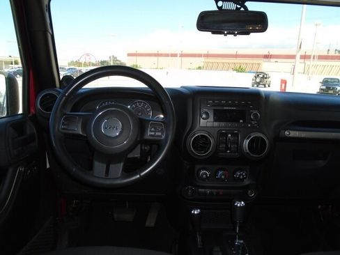 Used 2013 Jeep Wrangler Unlimited Sport AWD/4WD image 10