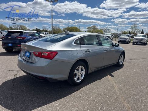 Used 2024 Chevrolet Malibu LT FWD image 6
