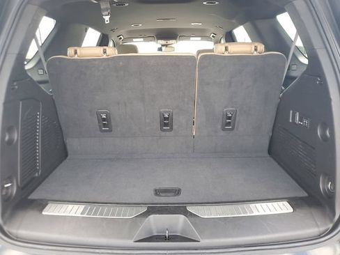Used 2024 Chevrolet Tahoe Premier RWD image 6