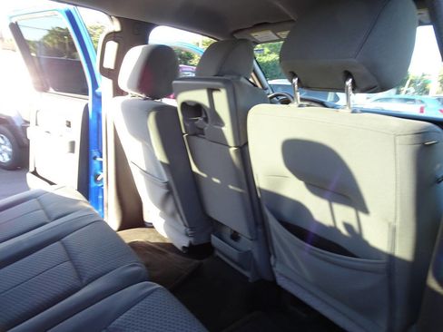 Used 2014 Ford F150 XLT w/ XLT Chrome Package image 24