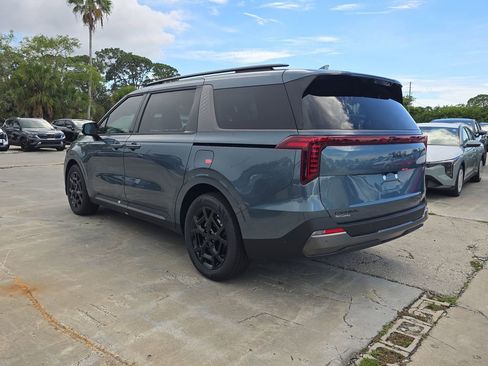 New 2026 Kia Carnival SX Prestige FWD image 6