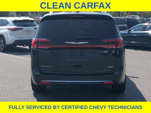 Used 2022 Chrysler Pacifica Pinnacle AWD/4WD image 7