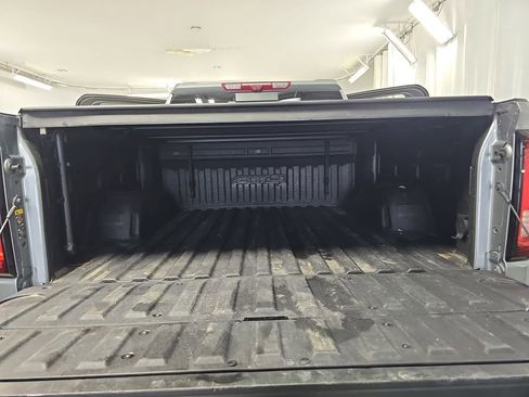 Certified 2023 GMC Sierra 1500 AT4 w/ AT4 Premium Package image 15