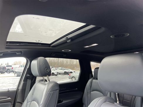 Certified 2024 Buick Enclave Essence w/ Experience Buick Package image 18