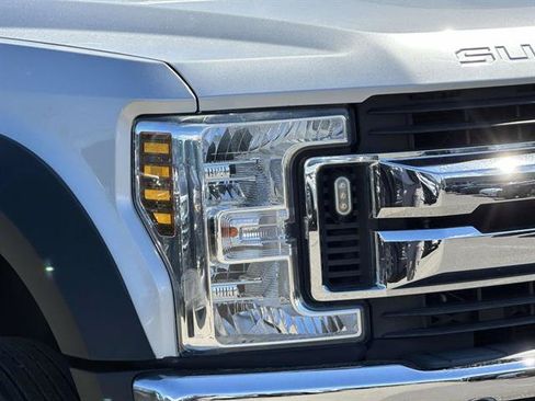 Used 2019 Ford F550 4x4 Regular Cab Super Duty w/ Snow Plow Prep Package image 8