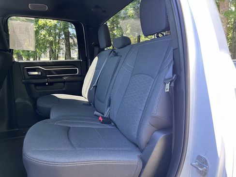 Certified 2026 RAM 2500 Big Horn AWD/4WD image 17