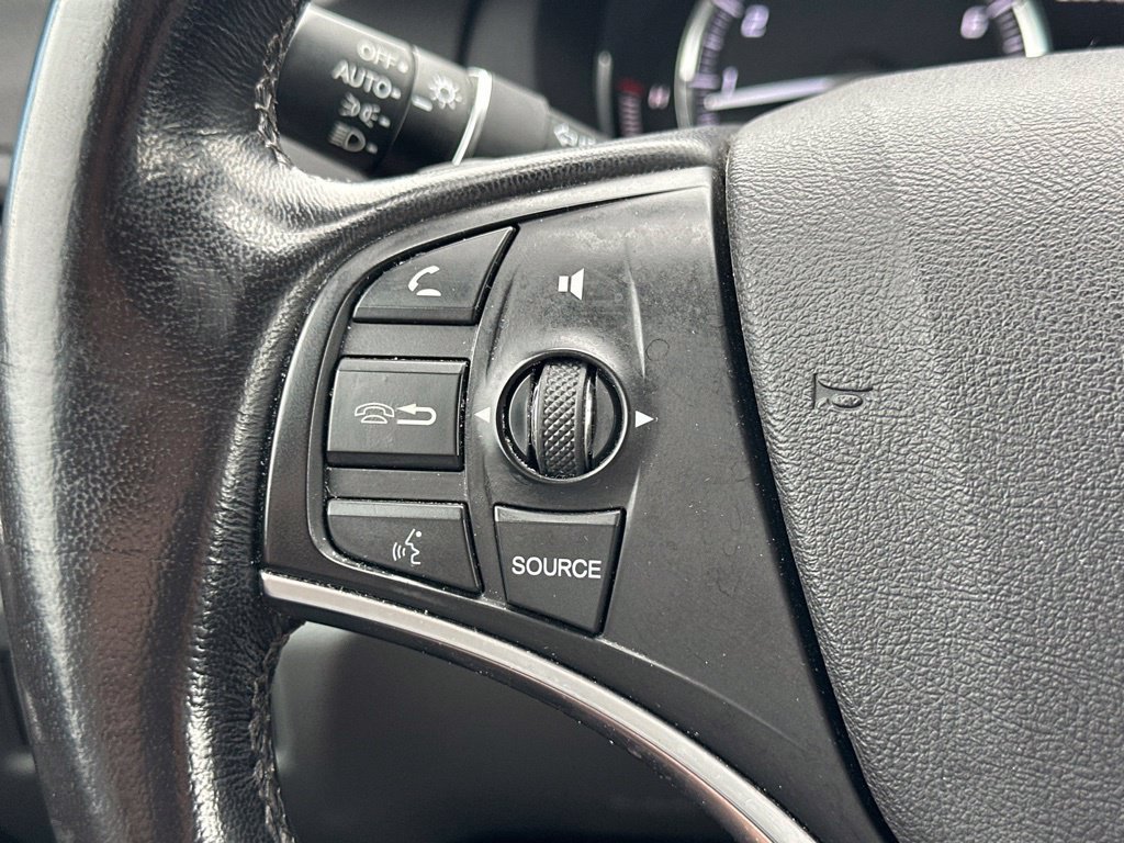 Used 2016 Acura MDX w/ Technology Package AWD/4WD image 21