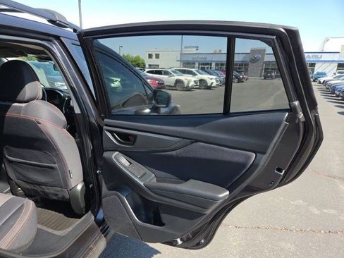 Used 2019 Subaru Crosstrek 2.0i Premium w/ Eyesight System AWD/4WD image 17