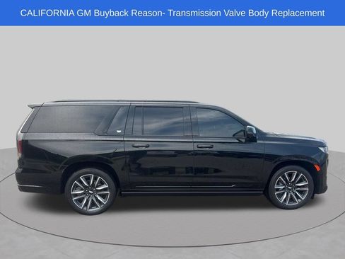 Used 2023 Cadillac Escalade ESV Sport w/ Touring Package AWD/4WD image 6