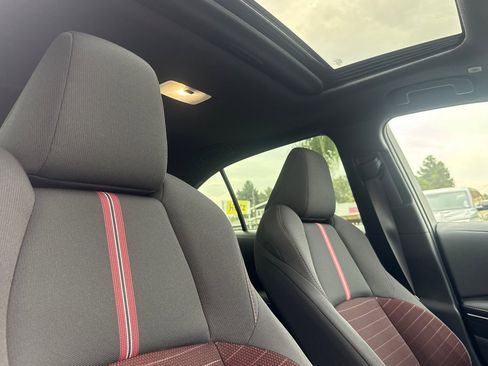 Certified 2025 Toyota Corolla SE image 21