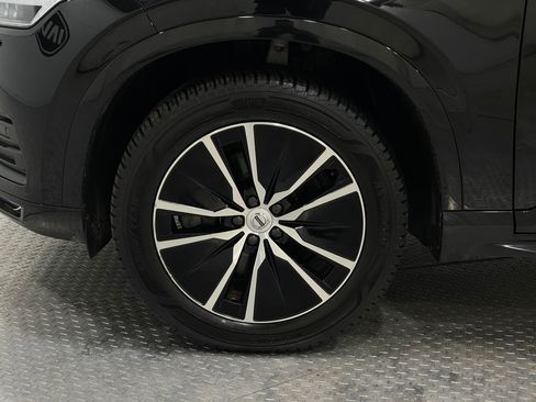 Used 2020 Volvo XC90 T6 Momentum image 38