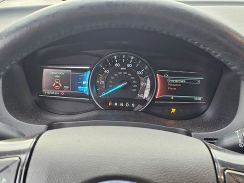 Used 2018 Ford Explorer XLT w/ Equipment Group 202A image 34