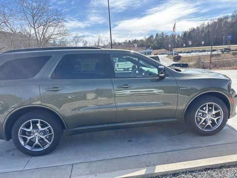 New 2026 Dodge Durango GT image 4