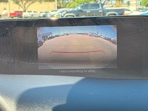 Used 2024 MAZDA MAZDA3 s FWD image 18