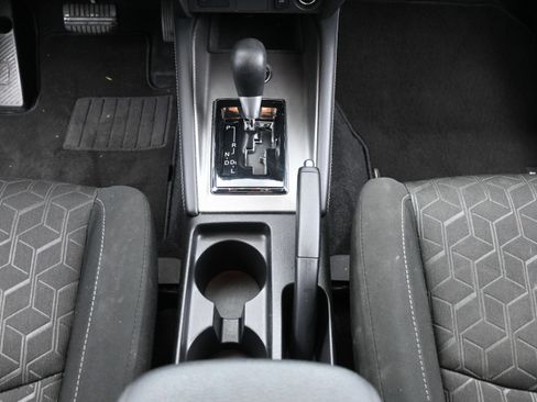 Used 2022 Mitsubishi Outlander Sport ES AWD/4WD image 18
