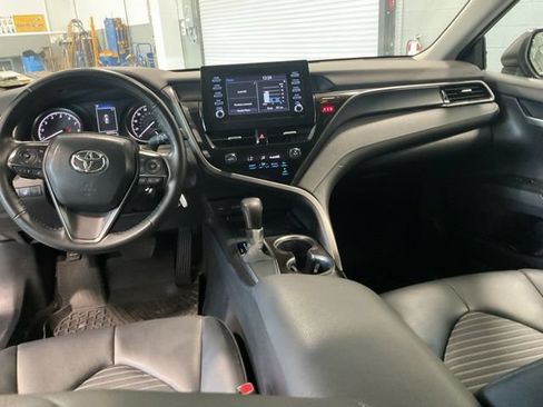 Used 2024 Toyota Camry SE FWD image 28