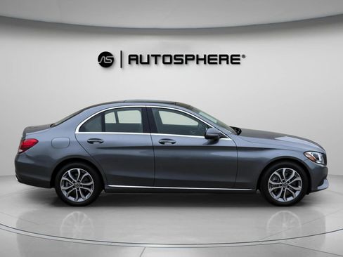 Used 2017 Mercedes-Benz C 300 4MATIC Sedan image 11