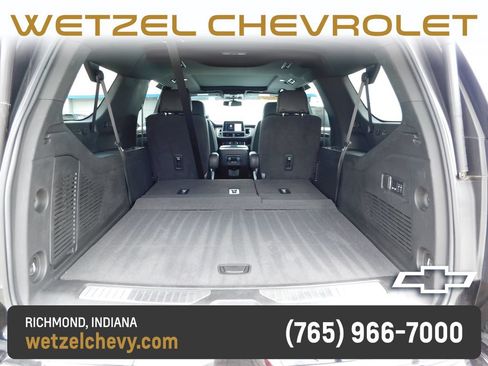 Certified 2022 Chevrolet Suburban RST w/ Luxury Package AWD/4WD image 30